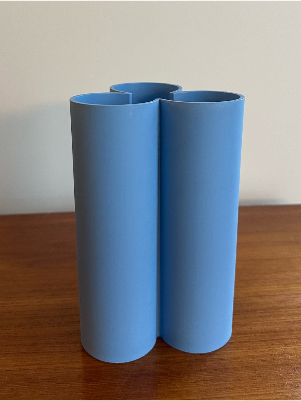 Vintage Tupperware Sky Blue Cutlery Caddy / Vase / Pen Holder - MCM